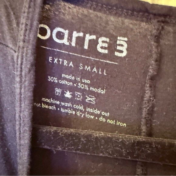 Barre 3 Black Relaxed Sleeveless Muscle Tee - Picture 4 of 6